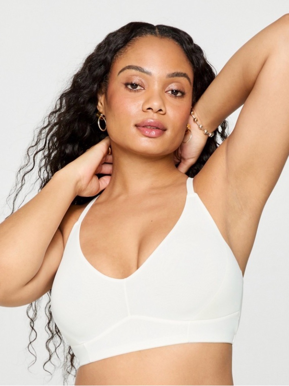 NWT Yitty Fabletics Smooth Reality Plunge Bra Convertible Wireless Ivory  Plus 3